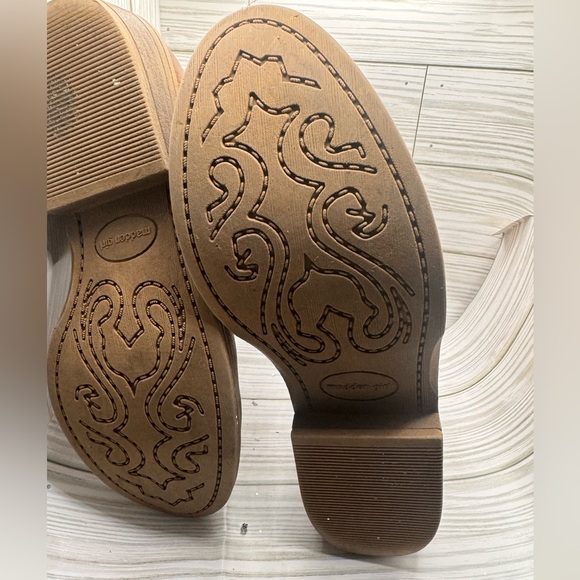 Steve Madden Girl Boots Brown and Gold size 5 - Picture 3 of 6